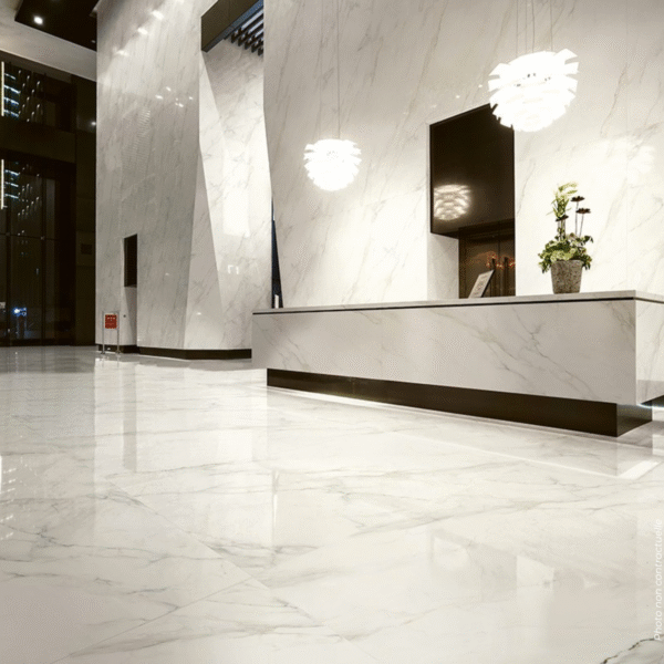 60X60 POLI CALACATTA BLANC MARBRE GRIS - BAIN XT2